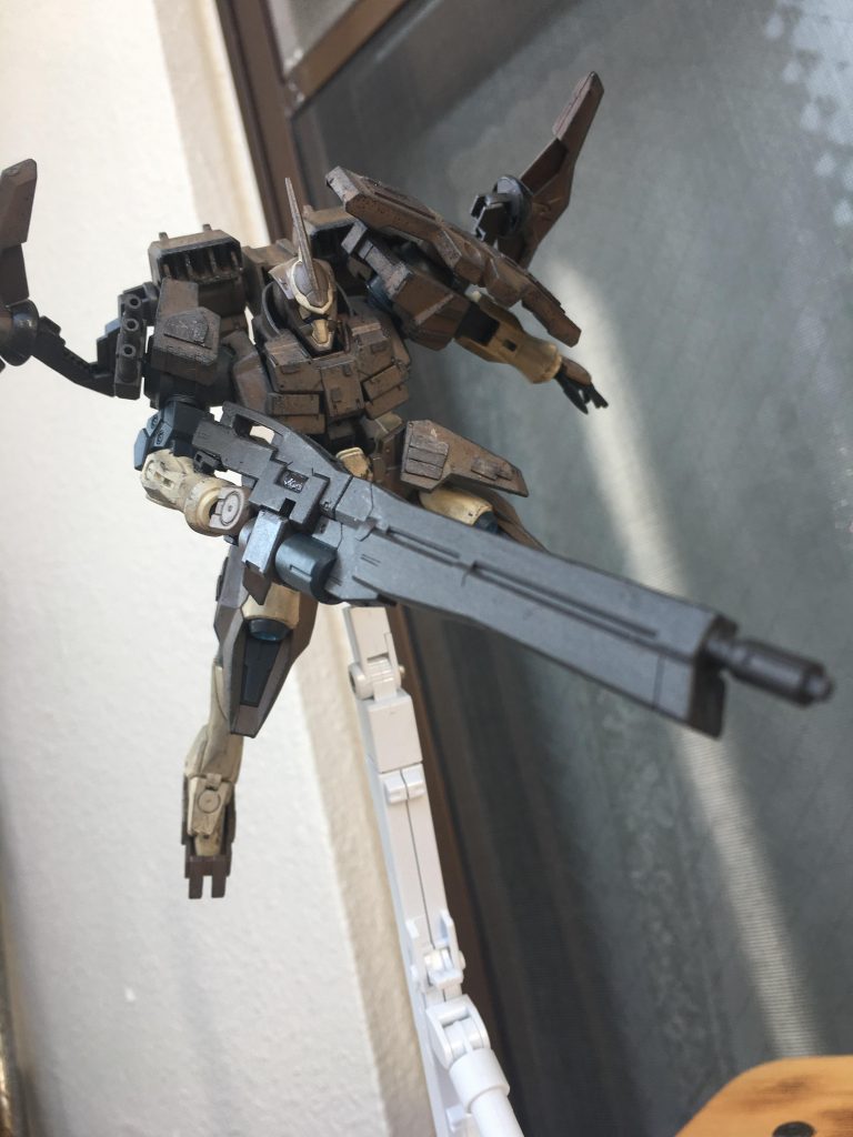 ストライカージンクス–4枚目/制作者：さね