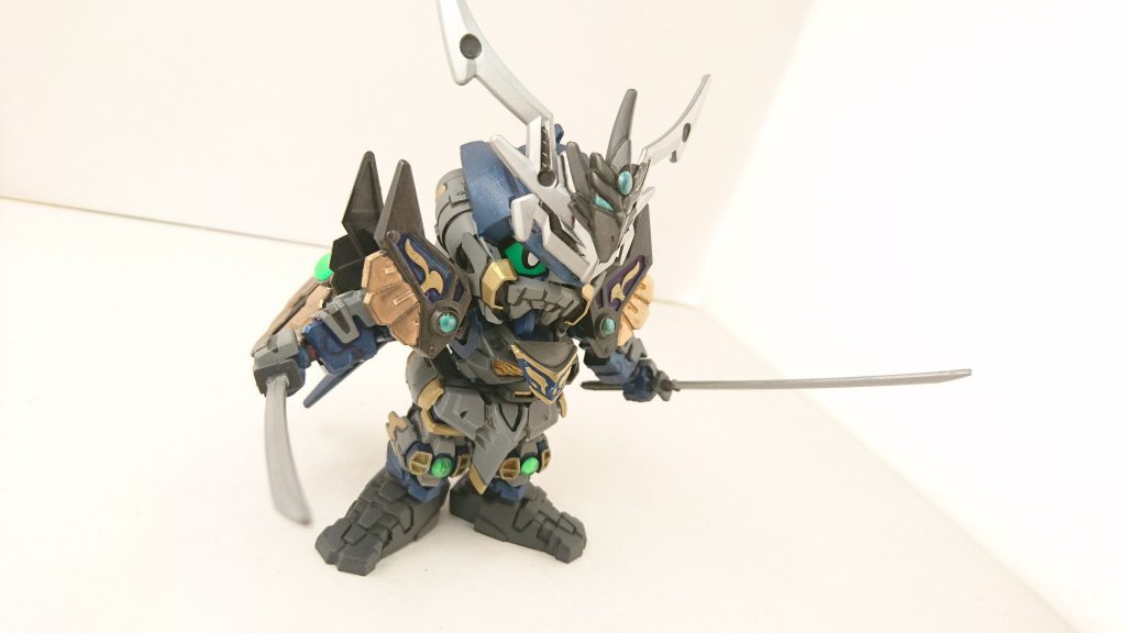 ・連撃形態
二本の天宮刀による連続攻撃を重視した形態。
劉備との戦いに敗北した楽進が二刀流への対策として産み出した。