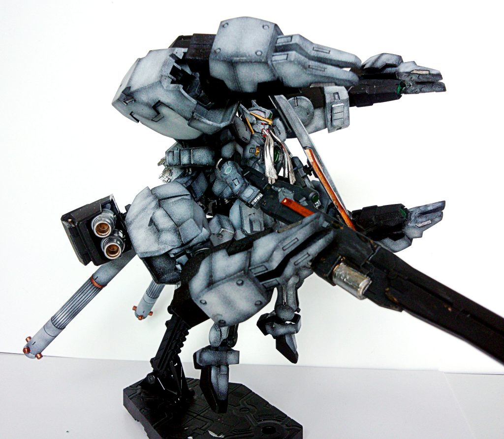 主にナドレ、バーチェ、セラヴィ、ラファエルのパーツを使用。