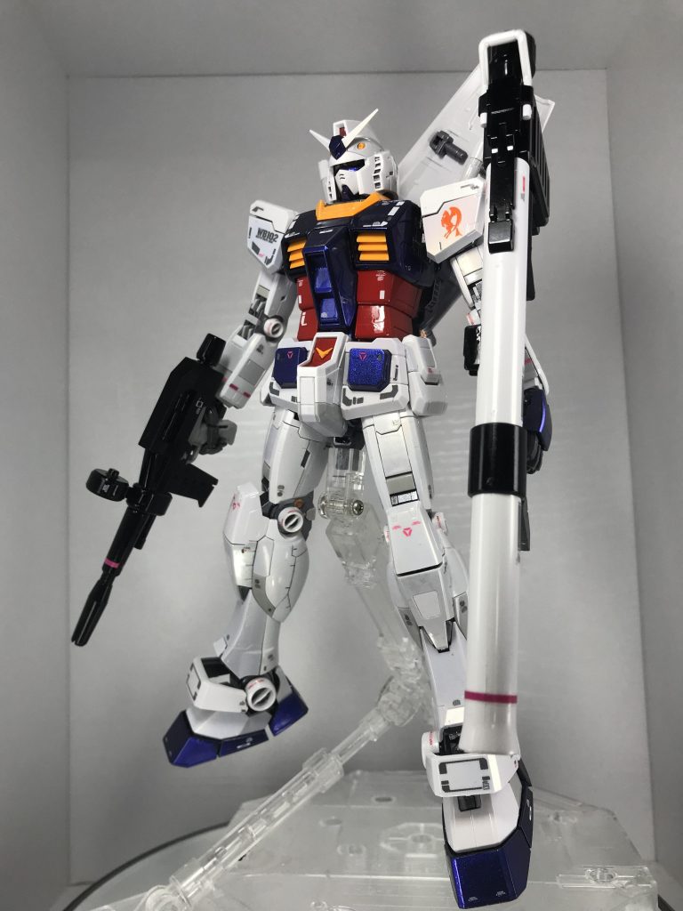 MG RX-78-2 ガンダム ver.3.0 パールとプリズム塗装仕上げ–2枚目/制作者:モルガナ