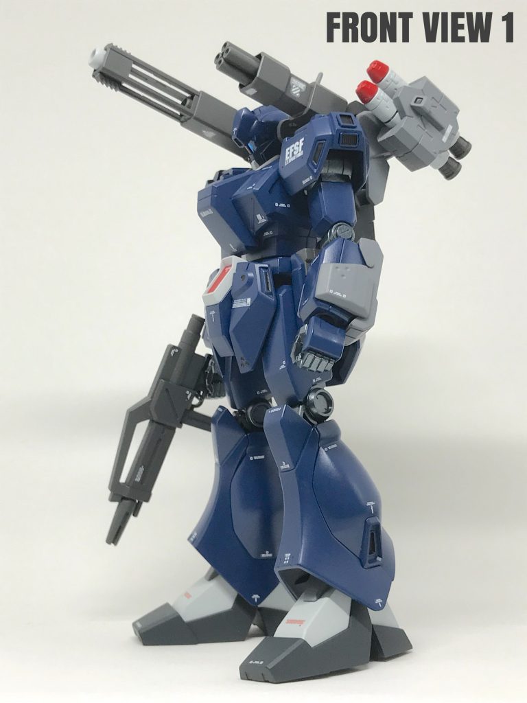 ただのジェガンでは、つまらないと思い、
歴代のジェガンのキットとその他の
ミキシングで何か出来ないかと思って
おりました。