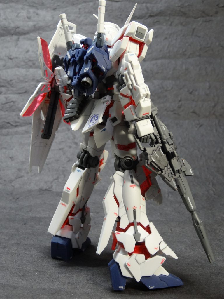 HGUC ユニコーンガンダム [DM]–4枚目/制作者：Atz