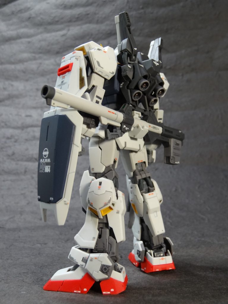 RG ガンダムMk-II [エゥーゴ仕様]–5枚目/制作者：Atz