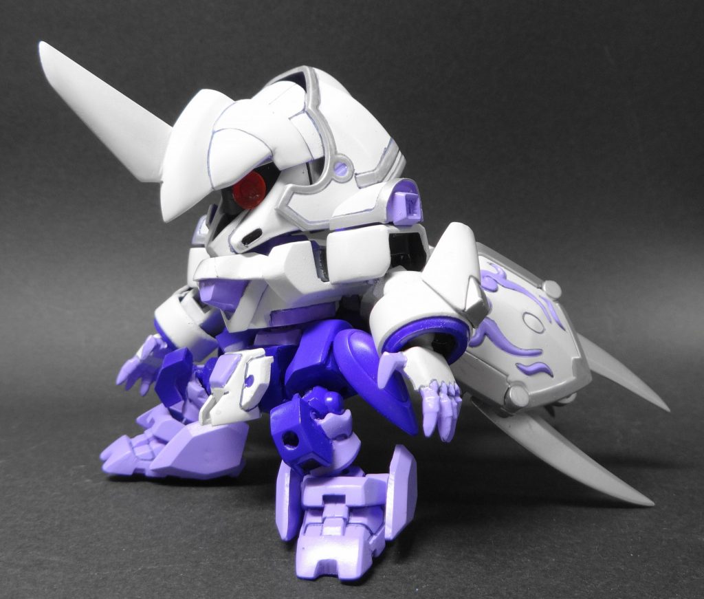 素立ち。SDの自然な膝関節を意識して作ってます。
露骨に女性的なパーツなしでも、どことなく女性っぽく見えるといいなあと思いつくってました。