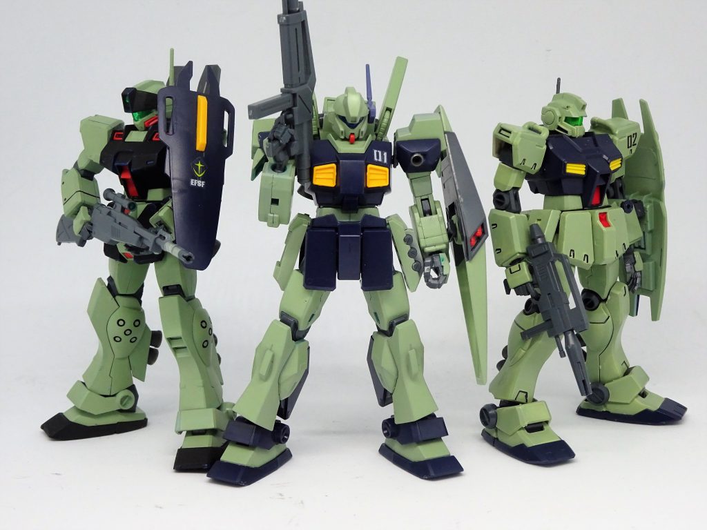 小隊揃って
真ん中は[ネモ](https://gumpla.jp/hg/39021)
右は[ジム改](https://gumpla.jp/hg/40066)
