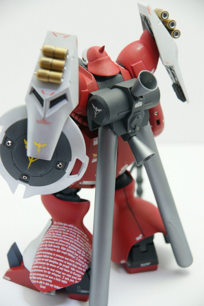 わかりにくいですがリアアーマー大型化、ファンネルバインダー大型化等行っています。