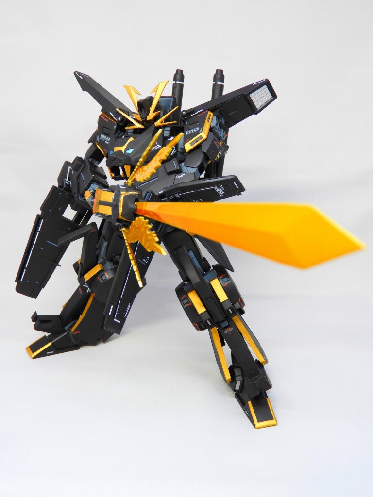 MGガンダムドライオンⅢ–2枚目/制作者：Nagaimazin