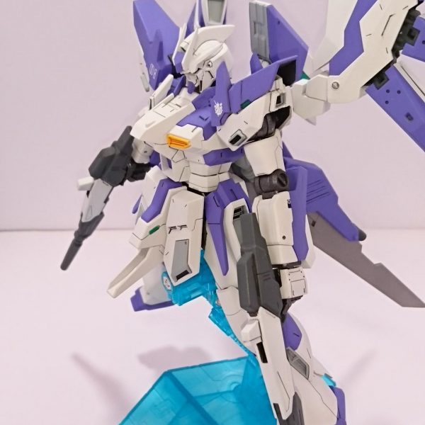 HGBF Hi-νガンダムヴレイブ