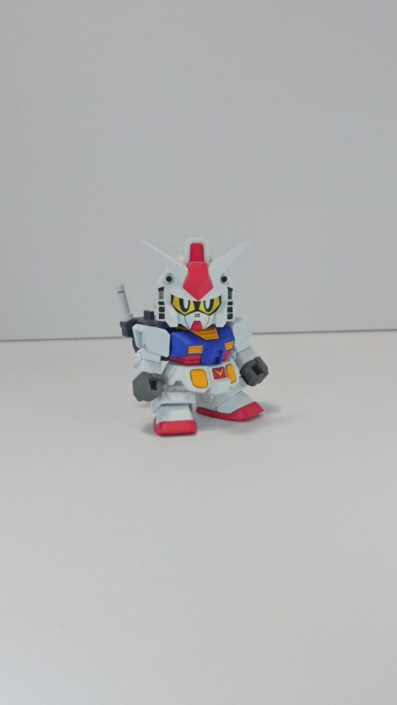 本体の改修はサーベルラックの肉抜きを埋めたのみ。
サクッと完成させました。