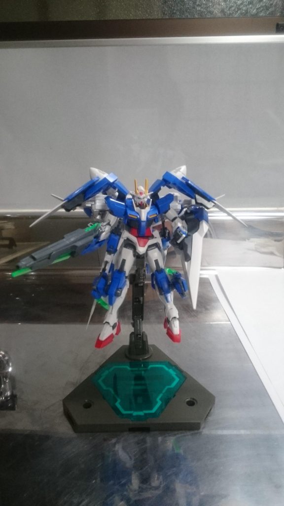 ダブルオーガンダムフル装備