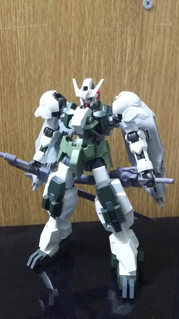 この段階では格闘装備メインにしようと思ってた