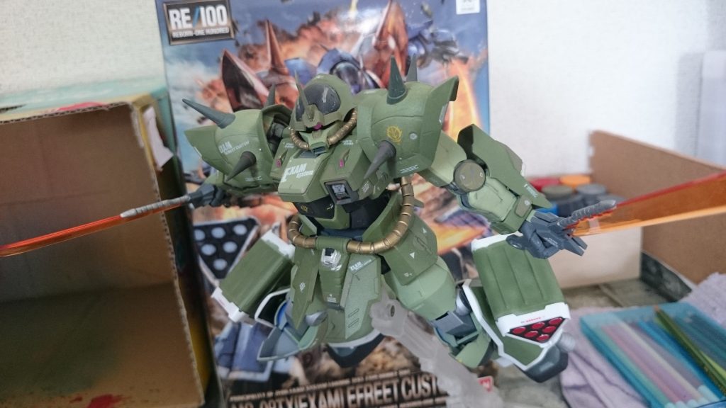 部分的に筆でアクセント入れました。