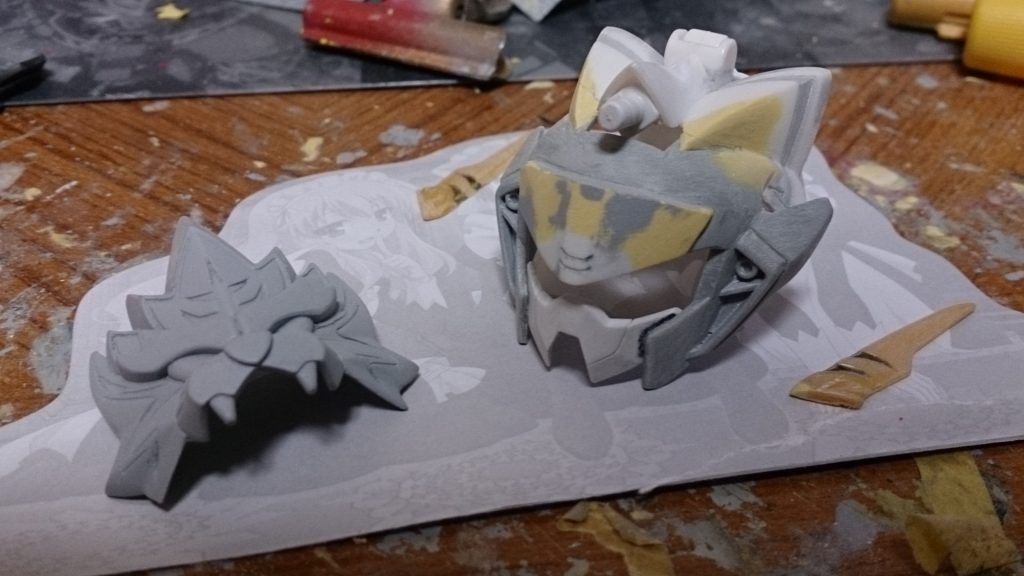 パテはパーツ同士を馴染ます程度です。