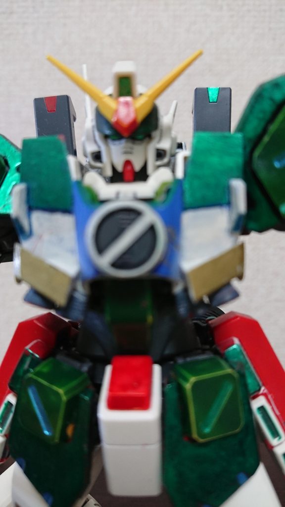 胴体はZガンダムのを使いました。