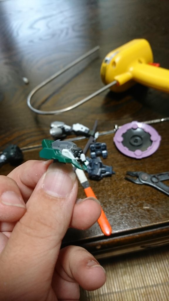 Un-01 リンドヴルム–9枚目/制作者：カルシウムボンバー