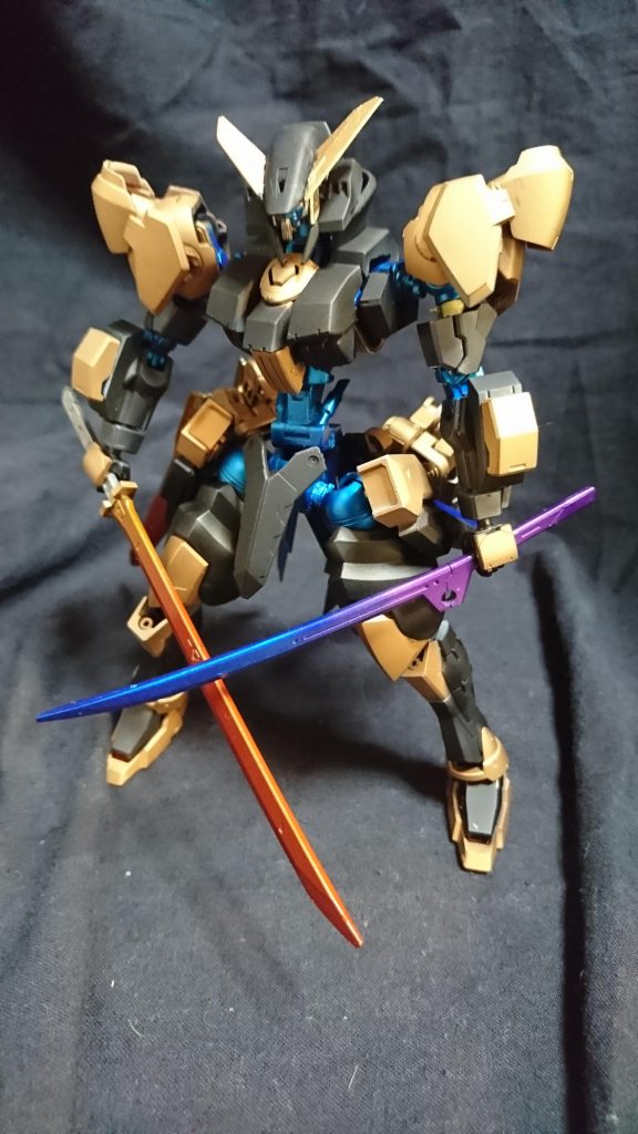 リンドヴルムの閲覧ありがとうございました(^^ゞ
久しぶりの新作だったので設定も考えるのは楽しかったです、フェイス加工や慣れないグラデーション塗装をやってみて難しいところもありましたが次は上手く仕上げれるように精進していきたいと思います
以上カルシウムボンバーでしたーm(_ _)m