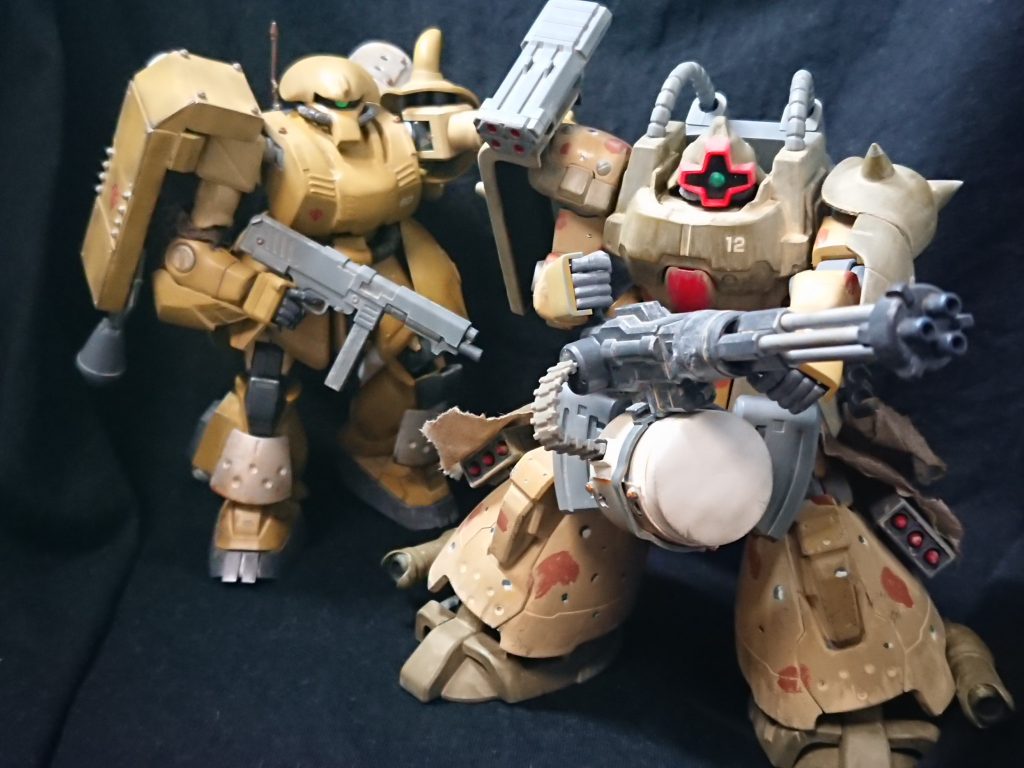 前作の陸戦型ザグムからガトリングを拝借。