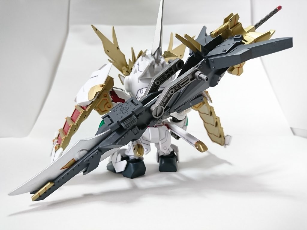 武者ユニコーン頑駄無–6枚目/制作者：栗