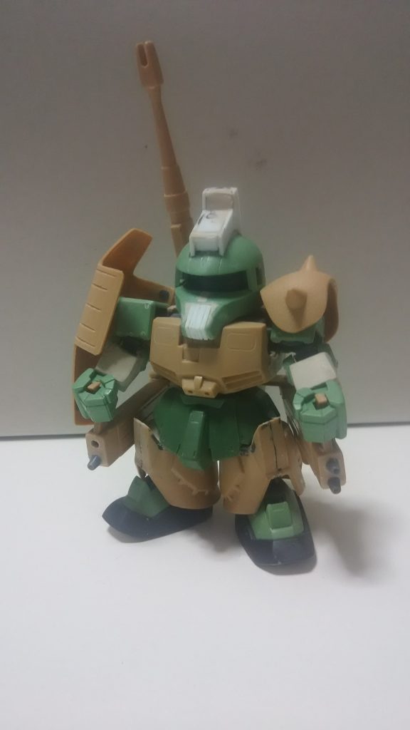 茶色が旧キットです。白いところはプラ板で。