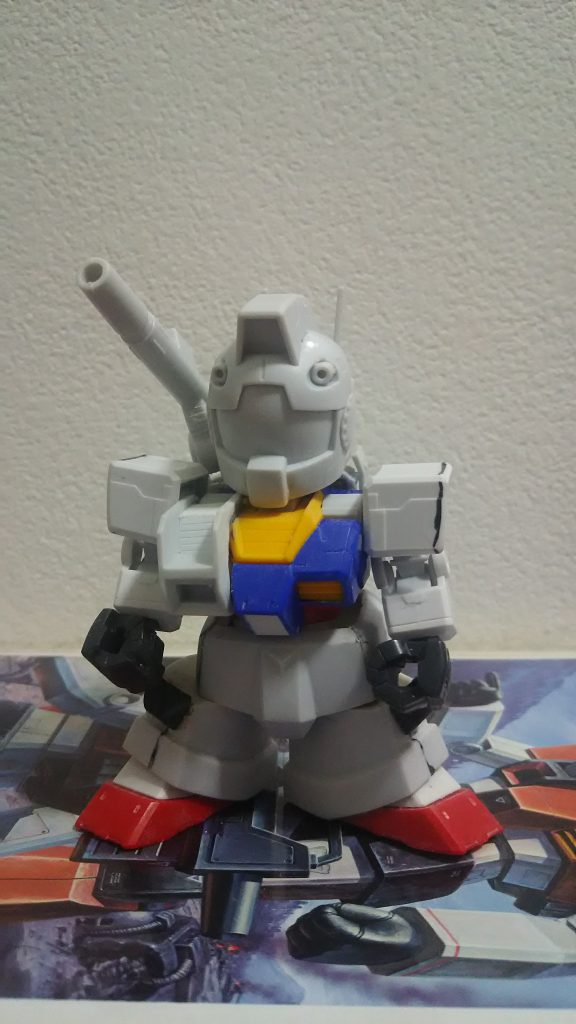 白いところが旧キットです