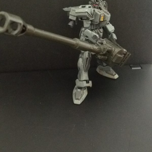 越えればプラモ世界の悲惨、越えなければわが破滅。