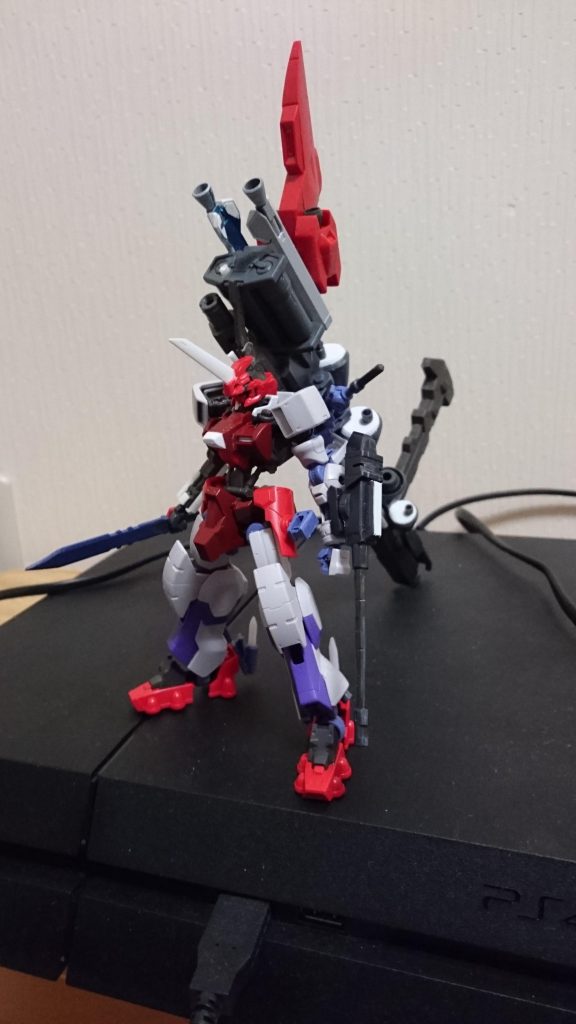 基本的にキマリストルーパーとアスタロトオリジンのミキシングです。どうしてもキマリストルーパーの足が使いたかったんです。