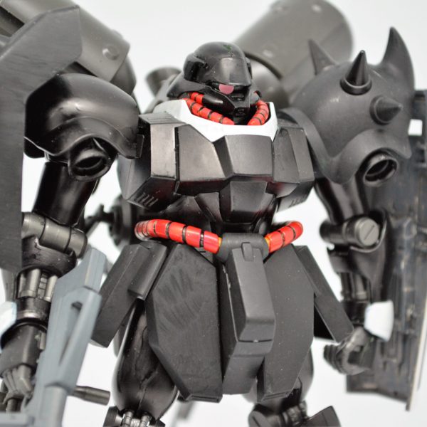 重装型ギラドーガ