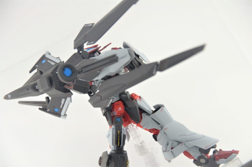 ガンダムアストレイノーネーム–3枚目/制作者：MARUSHI