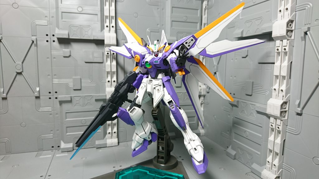 ハンドパーツで表情豊かにポージング出来るよう作成しています。