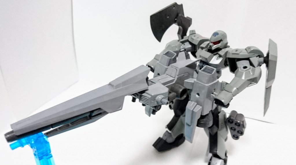 Zndブースター・メガランチャーモード。機体本体からもエネルギー供給を行い、最大出力でのメガ粒子砲撃を行う当機の必殺技とも言える形態。