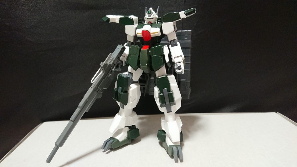 奇襲部隊に属していた頃のGブリッサ。

[武装]頭部バルカン、GNスナイパーライフルⅡ、大型ミサイルポッド、GNミサイルポッド、ナイフ、となっている。

[総合スペック]1.0～13.0の内。
7.5と断定。

現在でもこの兵装で戦いに出向く事はあるが大型ミサイルポッドは滅多に装備しなくなった。