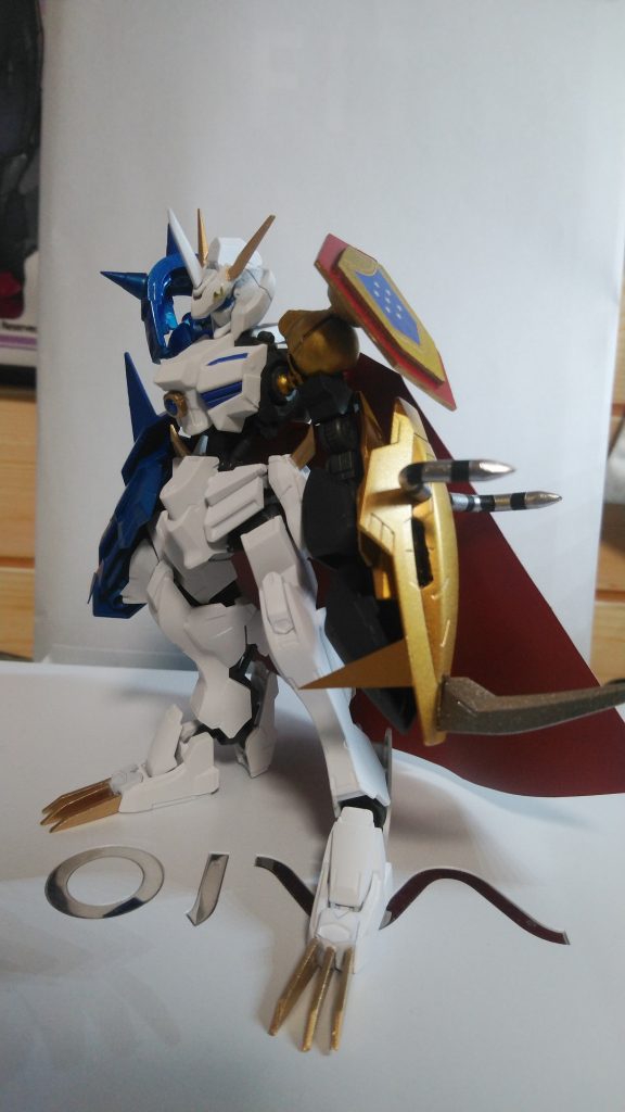 勇気の紋章はキツかったので代わりにセブンスターズ。本当はギャラルホルンのにしたかった。