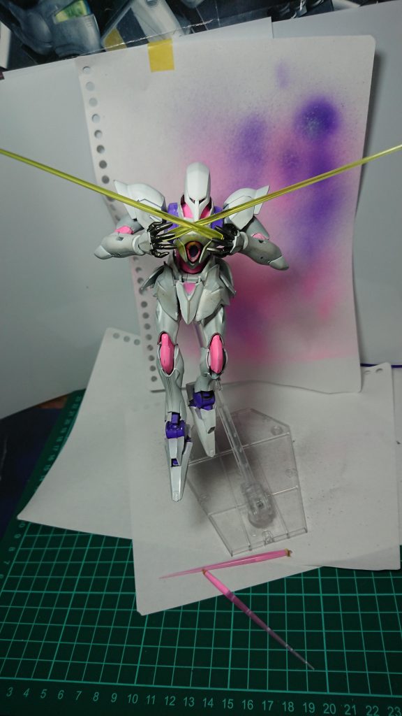 キュベレイをリスペクトしてサーベル×2
ライフルやシールドは持たせていません