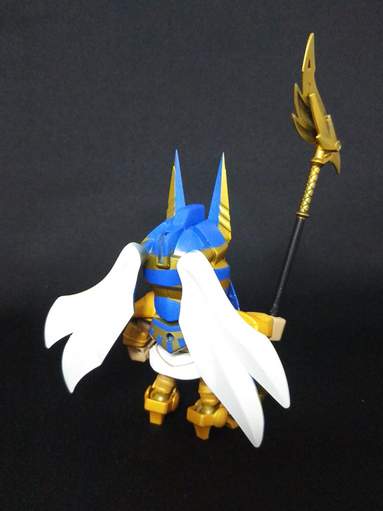 後ろ髪を白く塗っているのは理由がありまして…