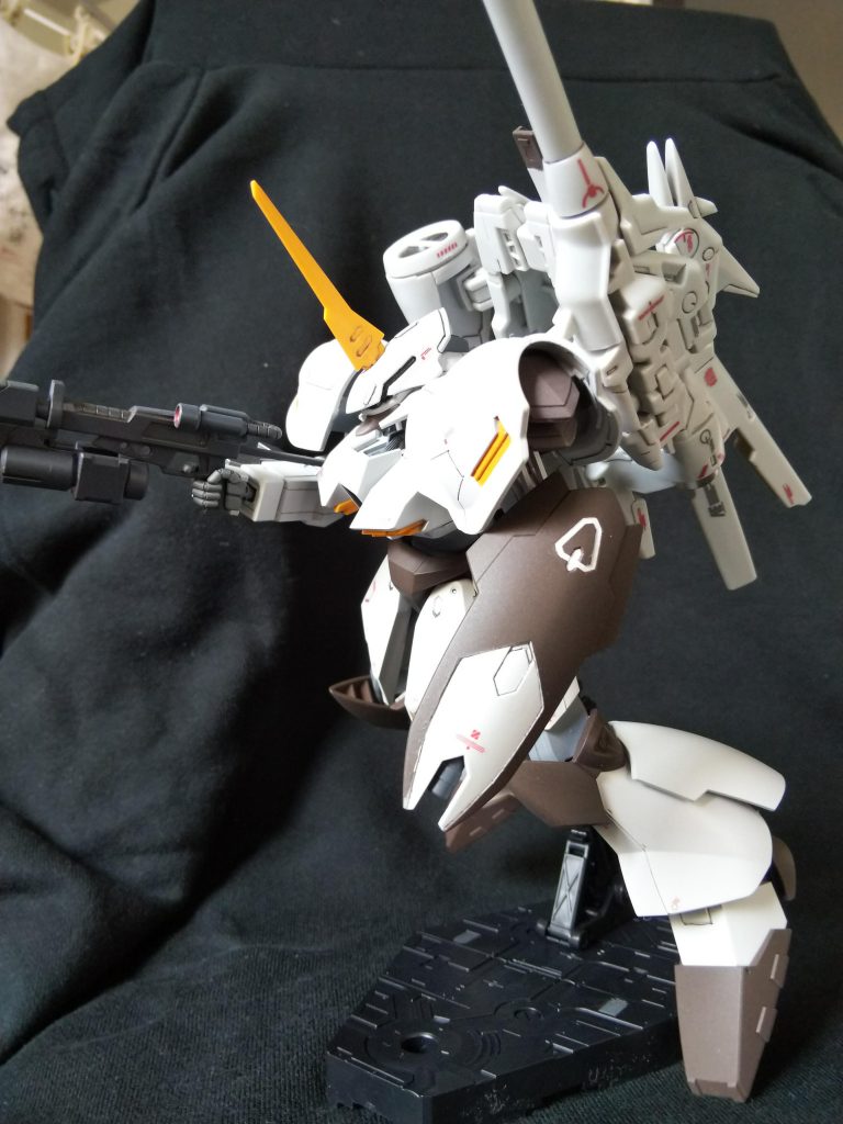 デンドロビウムはスミイレだけ行っています。