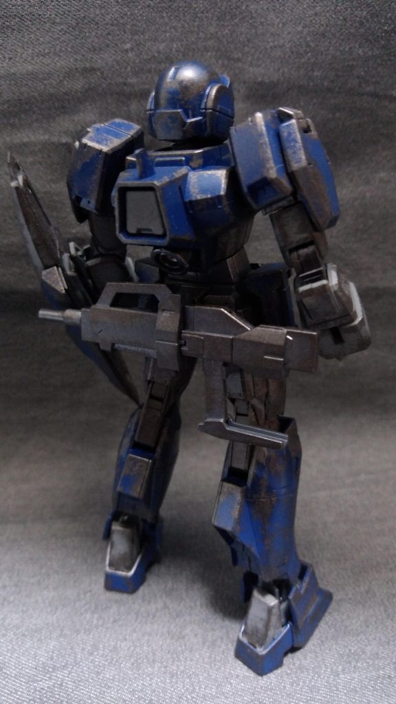 バックショット。今回はメラミンスポンジを用いて汚れ塗装を行ったのですが、若干やり過ぎてしまったかなあと。