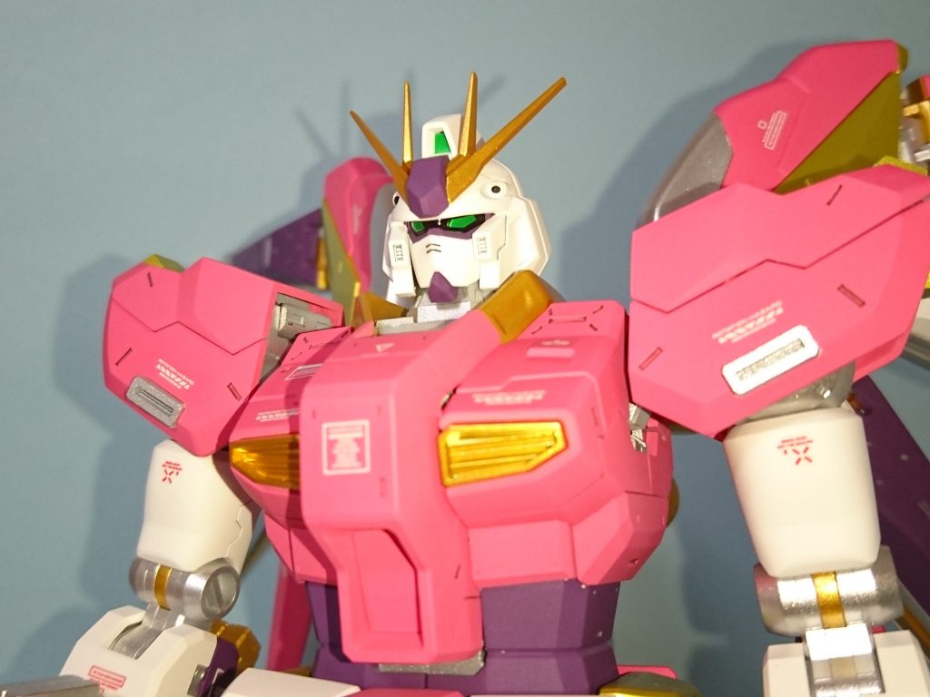 MG Hi-νガンダム(非Ver.ka)–2枚目/制作者：滝 由佳理