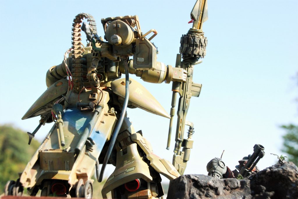 巨大ガンランスとガトリングが主要装備