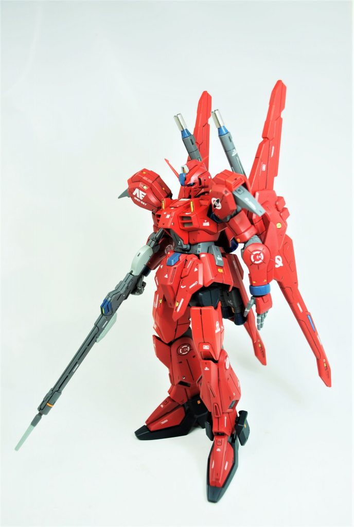 脚長いですｗあと見た目以上に可動域けっこうあります。良キット