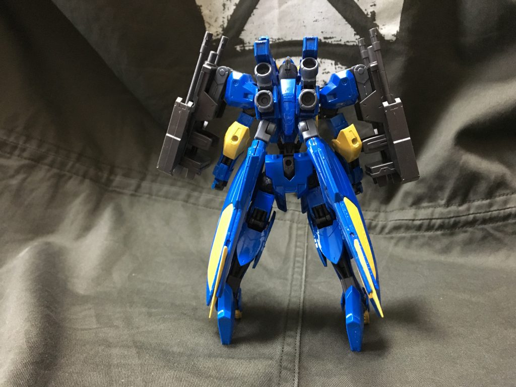 バックパックはグシオンの物を加工してリボーンズのフィンファングをテールブレードに!