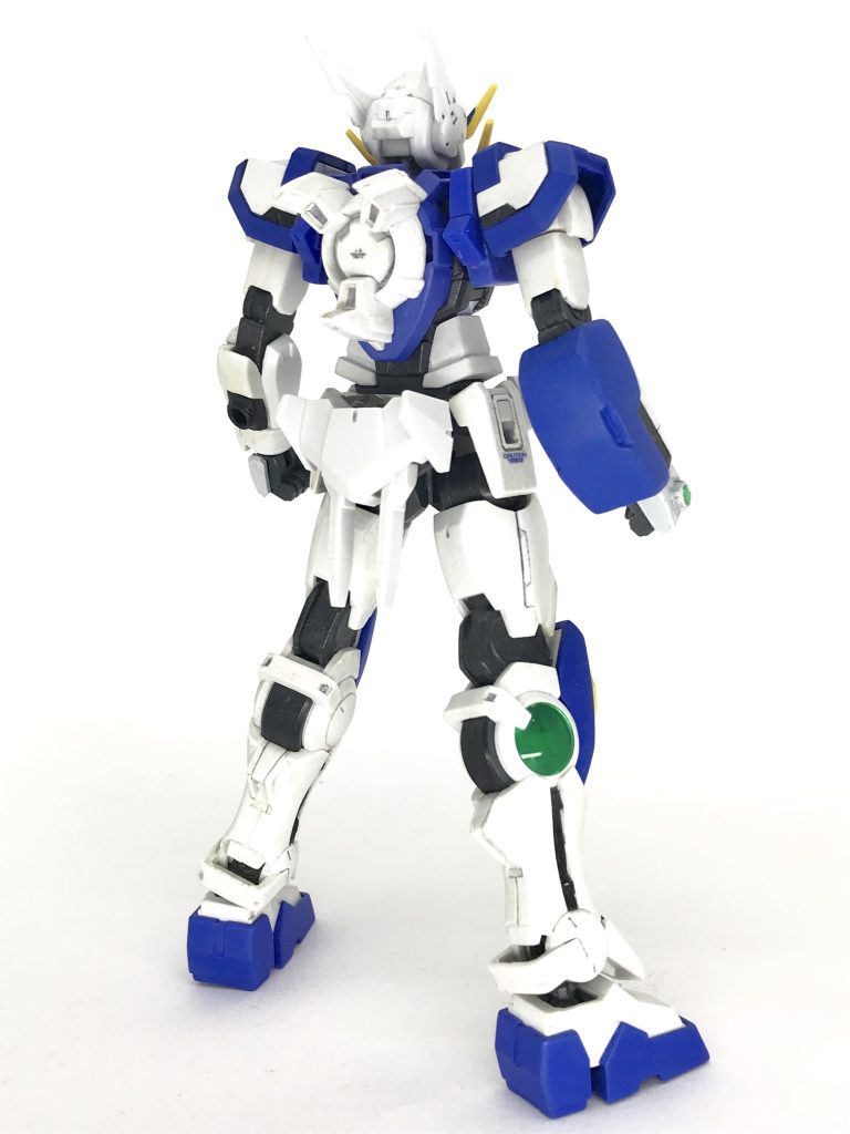 ## 前後
アストレアLは、自身の乗機をイメージして作っているので、とにかく自分が好きな要素を詰め込みました。
カラーリングは、アレックスやケストレルを意識していますを