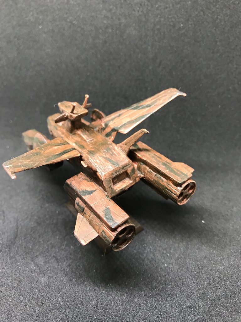 旧キット 木目調木馬–3枚目/制作者：@gyuuuutora