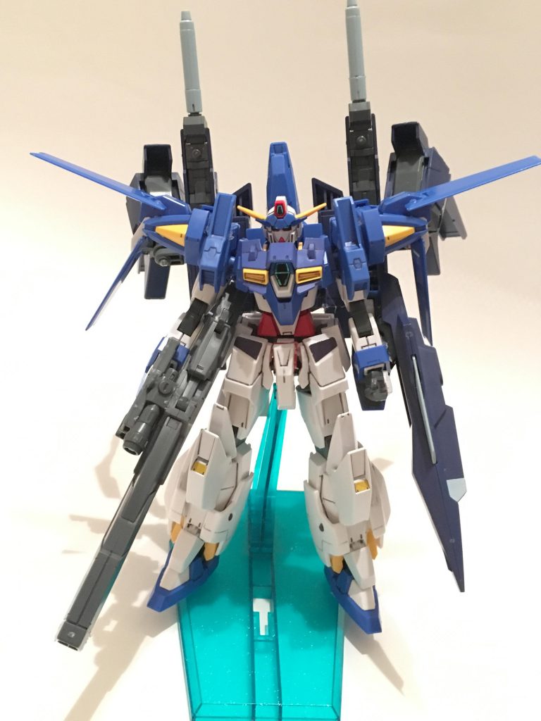 シグマシスライフルは持ち方を変更。バスターキャノン風に持たせられるようにしてます。