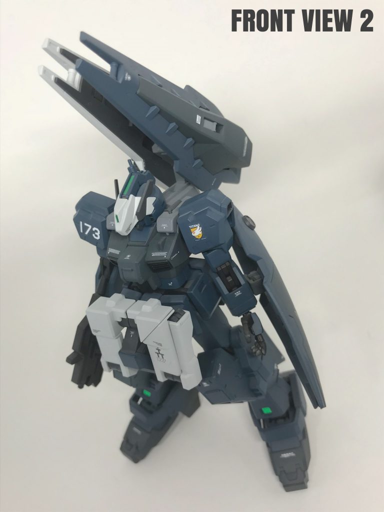 この機体は、斜めアングル撮影の方が
映えますね〜