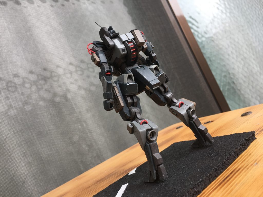 人型武装オートマトン–3枚目/制作者：さね