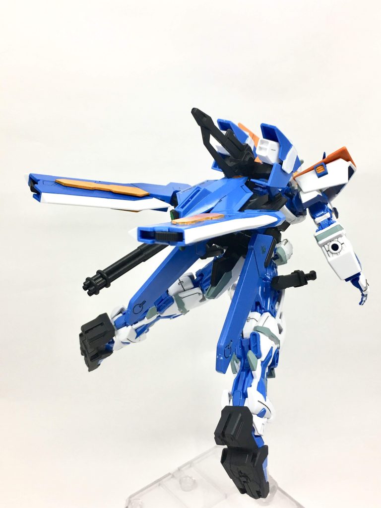 タクティカルアームズも大きく動くので、表情付けに一役買っております
プレイバリューの高いプレゼントになったのかなぁと