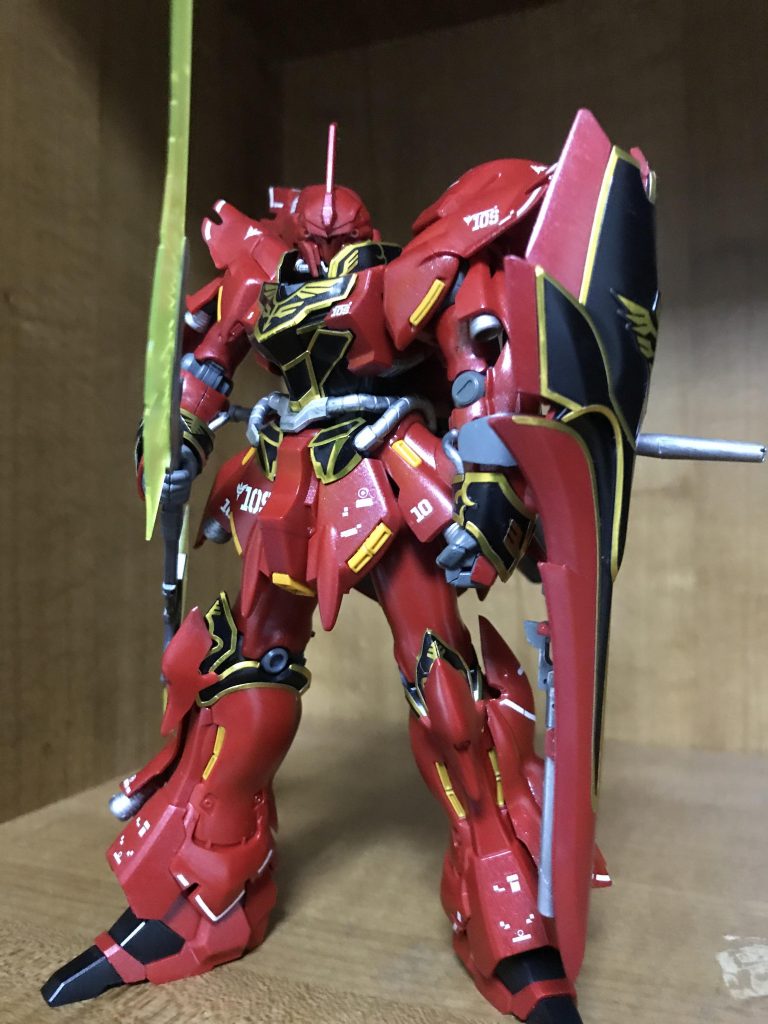 今回は筆塗りだとどんな感じになるのかなと思ってやっていました
筆塗りで汚れひとつない感じに仕上げるのは難しいですね
でも使い込んでる感じや汚れの出し方は少しわかってきたのでいずれは汚れ塗装もやってみようかと思います