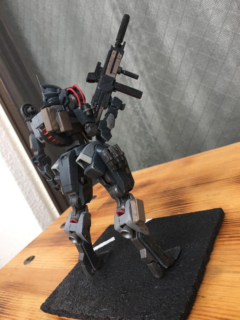 人型武装オートマトン–3枚目/制作者：さね