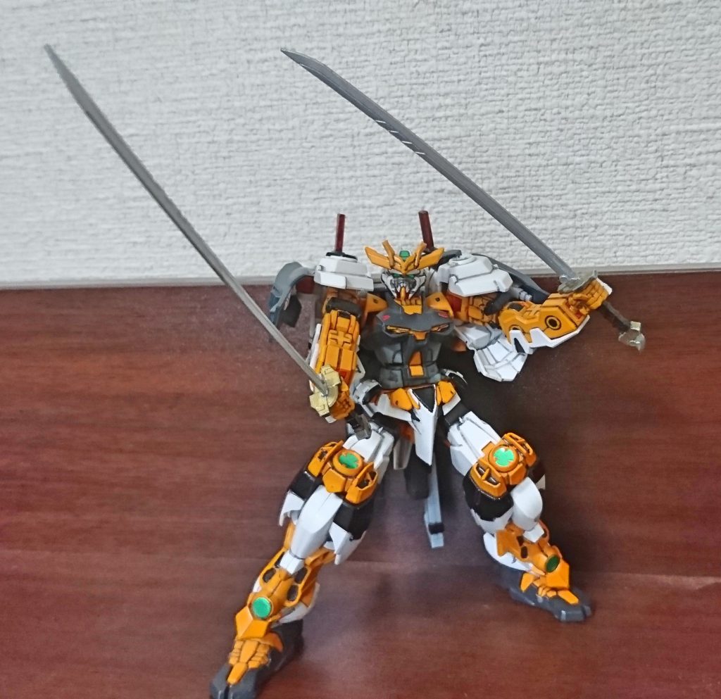 武装
ビームサーベル×2
アーマーシュナイダー×2
刀×2
ビームガン×2
アサルトライフル(正直ビームか実弾か悩み)
バスターソード
全て機体に取り付けれる用にしました
バスターソードとアサルトライフルはその場の選択で
アサルトライフルはオプションで短中長距離と選択出来る用にしてます