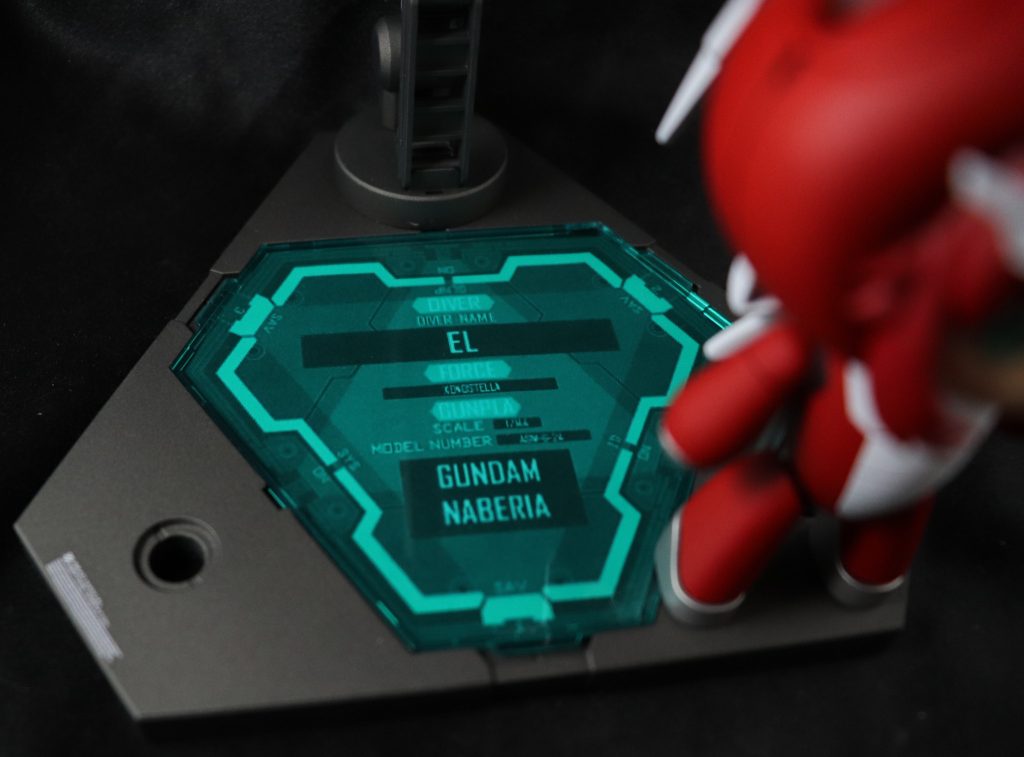 ガンプラとダイバー–3枚目/制作者：ヴェルベリ